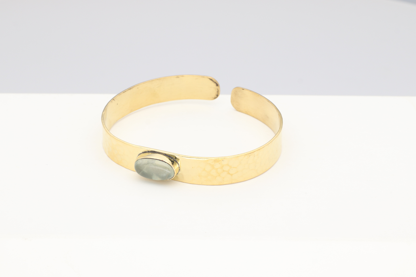 Brazalete Piedra Gris