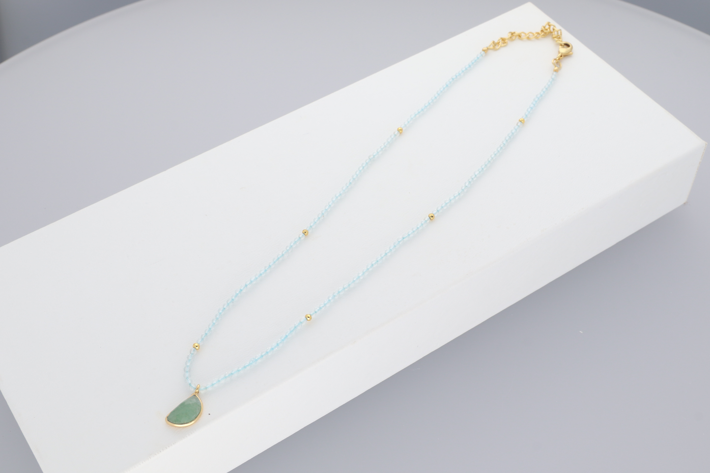 Gargantilla Piedra media luna