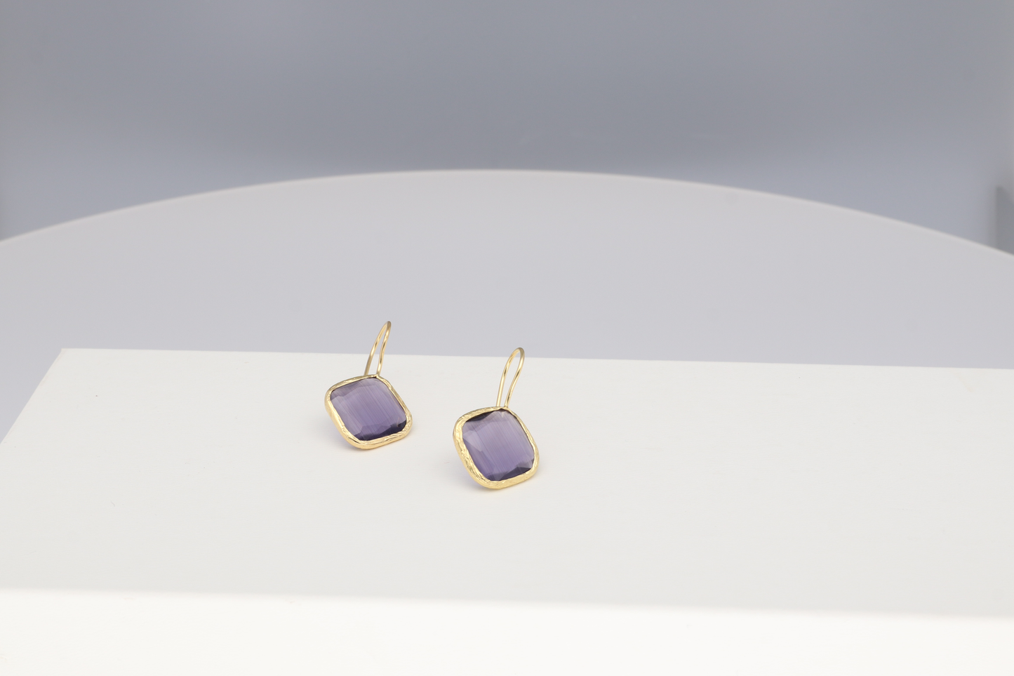 Pendientes Violeta